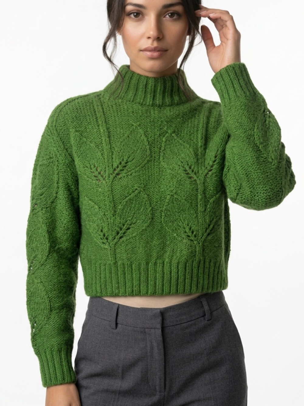 URBAN OUTFITTERS • Green Leaf Knit Cropped Mock Neck Sweater M